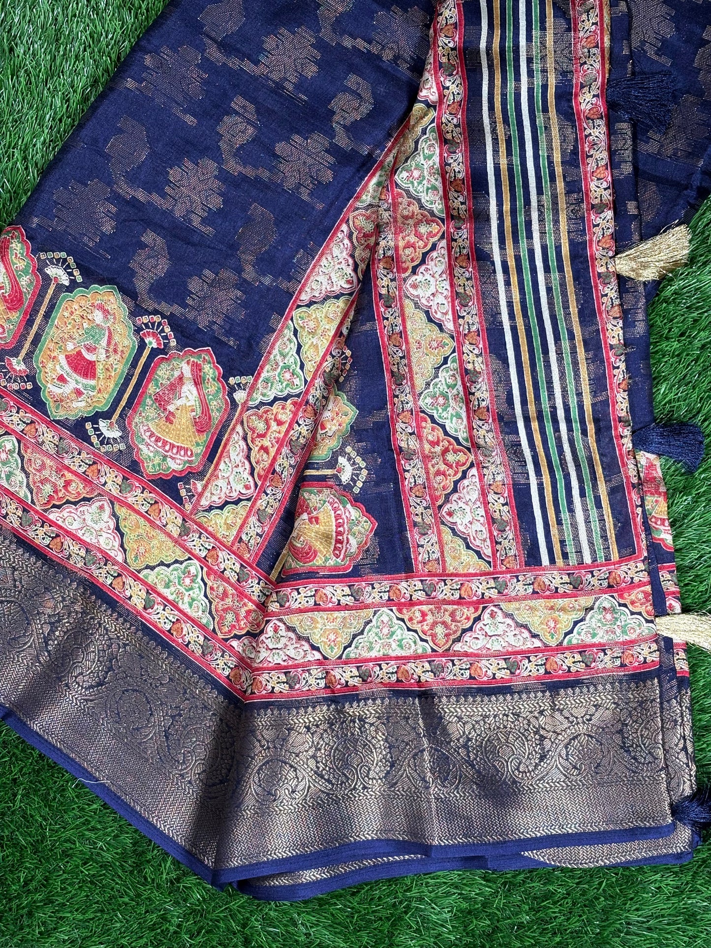 Traditional Kalamkari Figure Border Saree with Zari – Available in 3 Colors