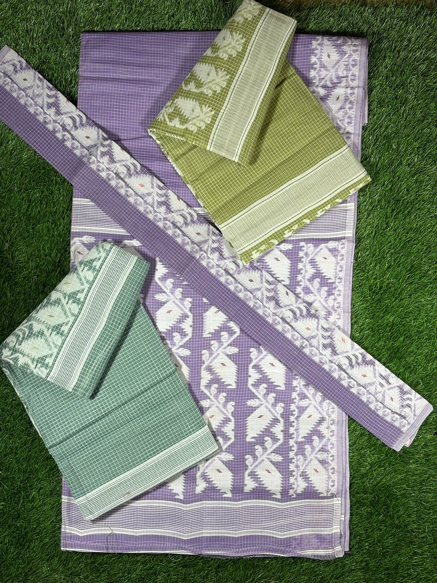 Soft Jamdani Cotton Saree with Self-Checks & White Thread Weave