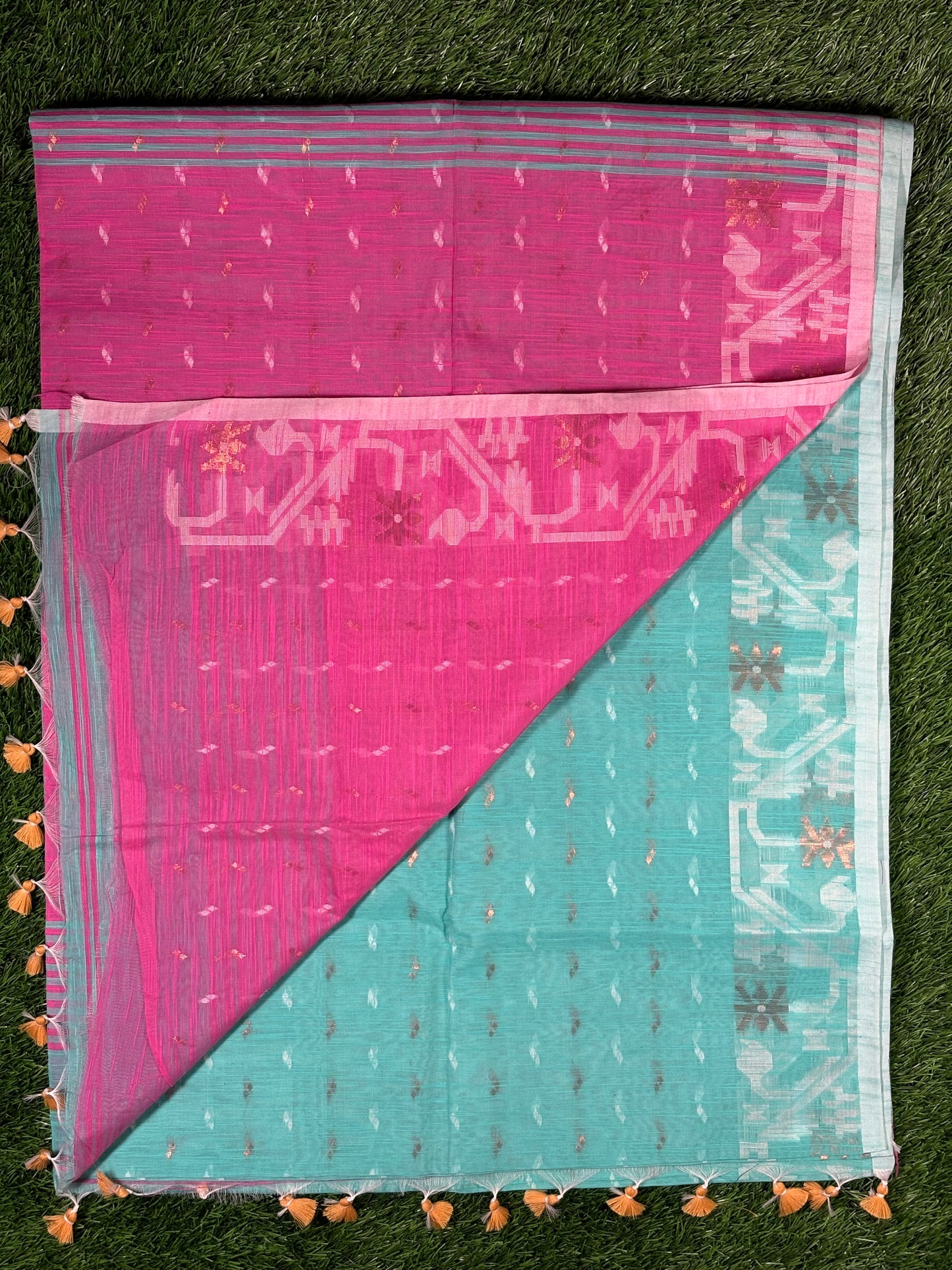 Soft Jamdani Cotton Saree with Geometric Woven Motifs & Contrast Border