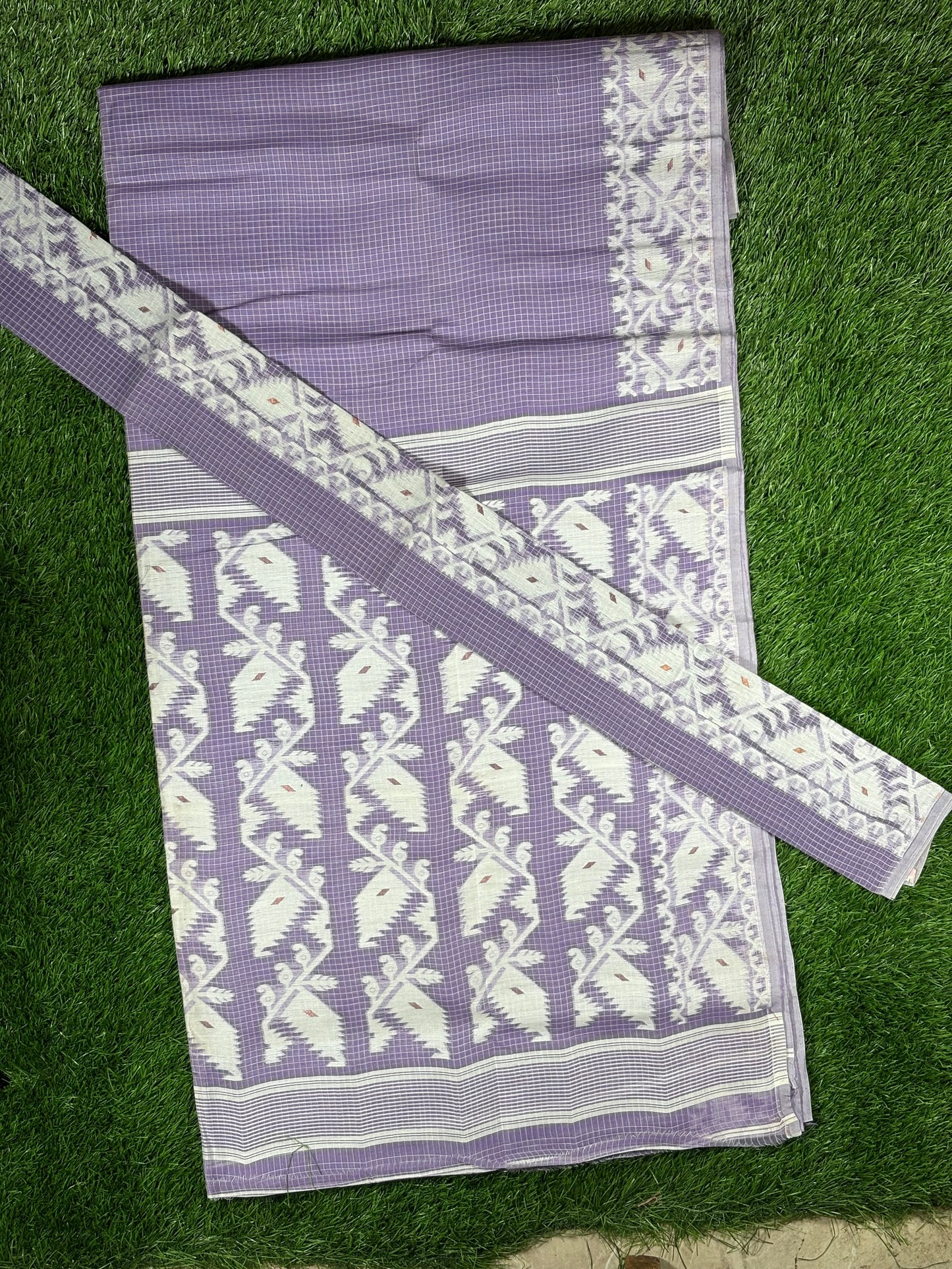 Soft Jamdani Cotton Saree with Self-Checks & White Thread Weave